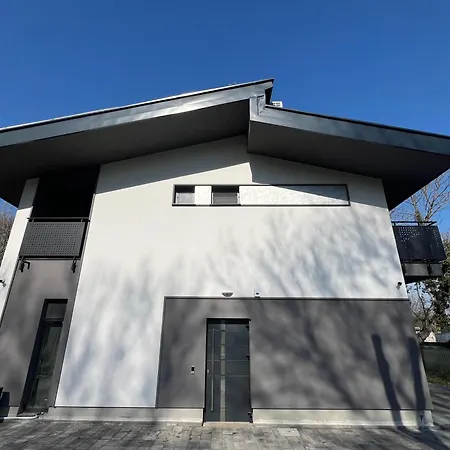 за гости крайморие парк Affittacamere Burgas