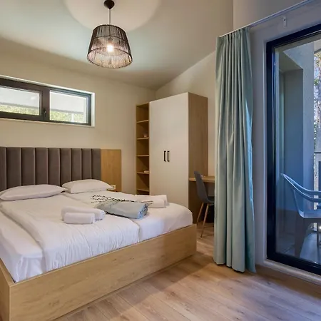 за гости крайморие парк Gasthof *