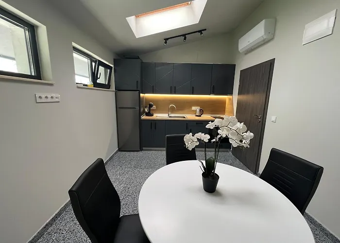 за гости крайморие парк *